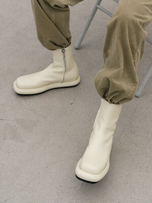 DENNIS BOOTS CREAM