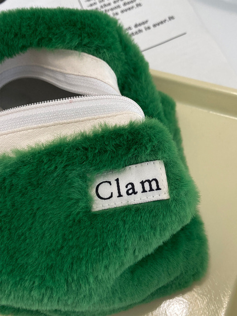 클러치 - 클램 (Clam) - Clam round pouch _ Fur Green frog