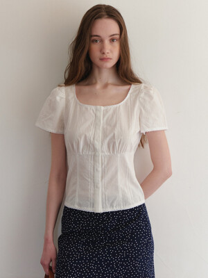 A SQUARE NECK LACE BLOUSE_IVORY
