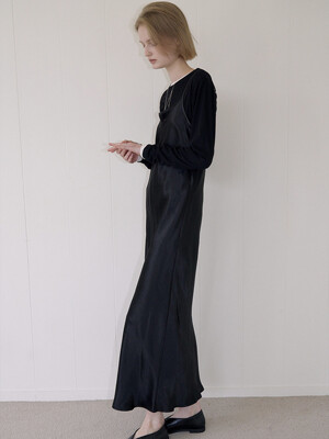 SLIP SATIN DRESS_BLACK
