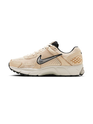 [FN6742-200] W NIKE ZOOM VOMERO 5