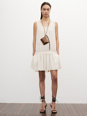 GATHERED DETAIL MINI DRESS (CREAM)
