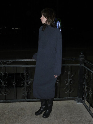 wholegarment turtleneck (midnight blue)