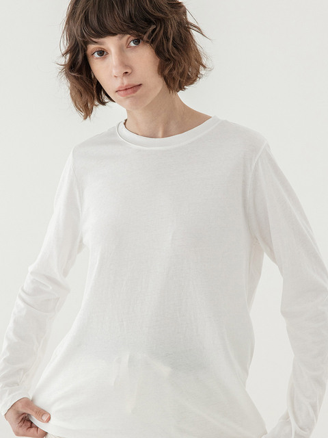 라운지웨어 - 코즈넉 (KOZNOK) - 코즈넉 마들렌 기본 여성 긴팔 티셔츠 (아이보리)