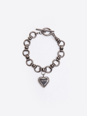 Heart Pendant Bold Chain Bracelet