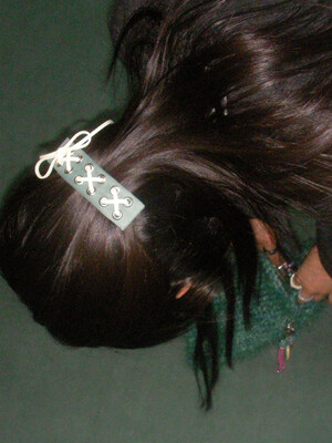 string ribbon hairpin-mint