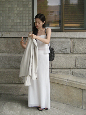 Pleats Set-up Gored skirt_WHITE