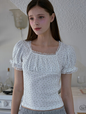 Puff Flower Lace T-shirt [White]