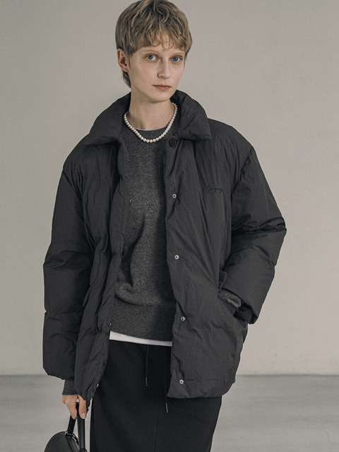 ●OPENING PROJECT●W LOGO SHORT DOWN JACKET 韓国人気 韓国発! IVE レイ着用!【OPENING PROJECT】Identity Down Jacket