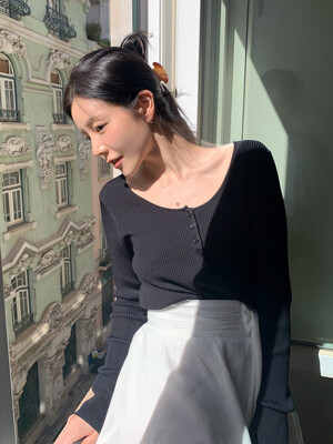 Bonny button knit (black)