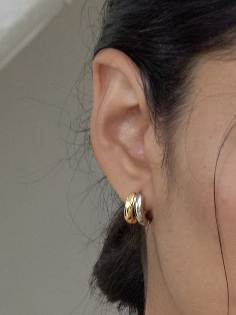 아티카 Duo Glam Up Earring. EBS004