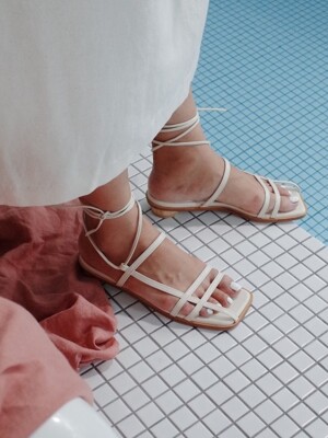 Two way strap sandals Ivory