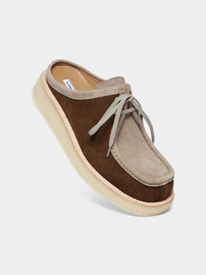 Dive_slide_brown beige