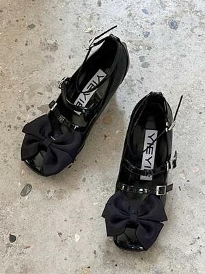 Y.13 Jazlyn Mary-Jane Pumps / Y.13-P15 / GLOSSY BLACK