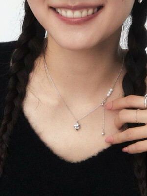 Heart pearl drop necklace