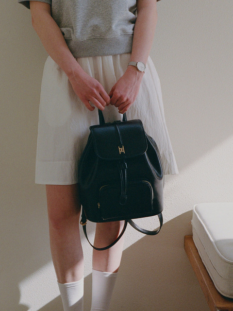 DEINET ♥ D STITCH PADDING GYM SACK /追跡付 다이닛]D STITCH PADDING GYM SACK IN BLACK