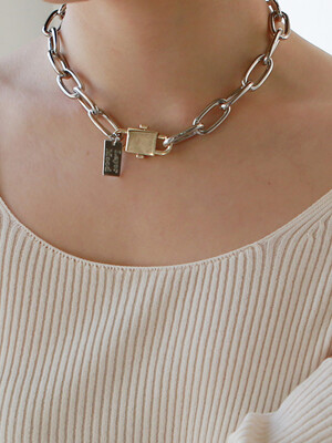 center padlock chain necklace-mix