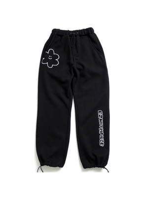 [EZwithPIECE] DAISY SWEAT PANTS (BLACK)