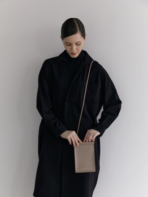 LOG PHONE BAG- Artificial Leather_TAUPE