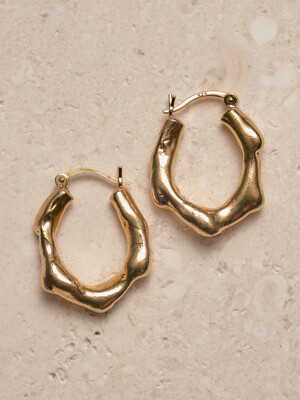 232 VANNI HOOP EARRINGS