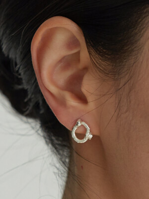 Branch circle earring