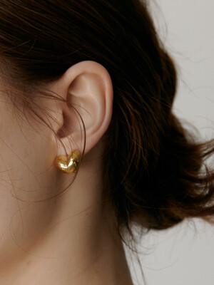 volume heart gold earring