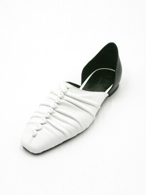 Doux_Wrinkle Flat_22FL10_White
