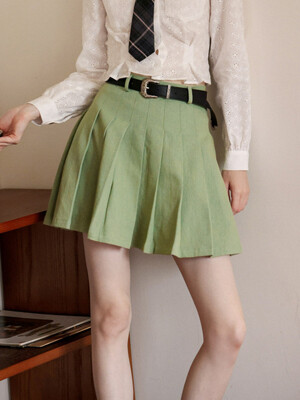 Cest_Green short a line pleated skirt