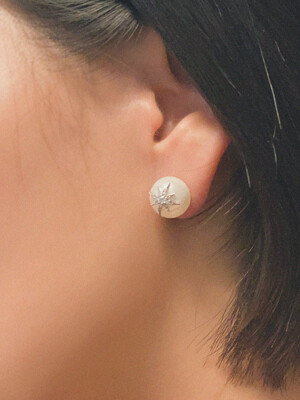 Starlight Pearl Post Earring