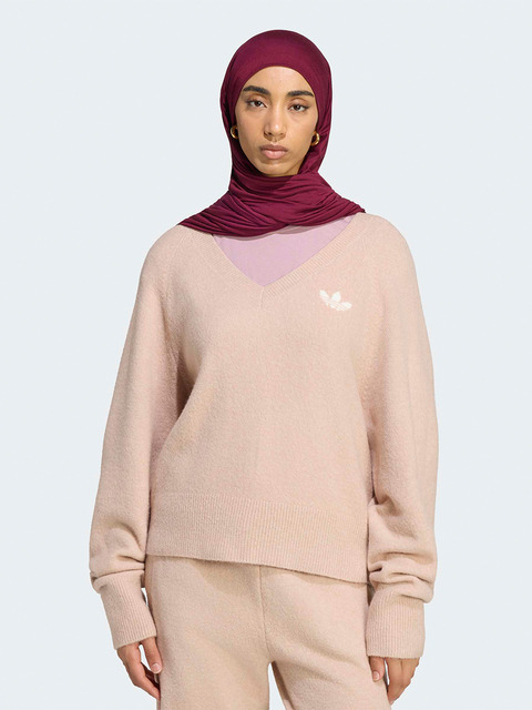 아디다스 [KR9175] ESS KNT V-NECK