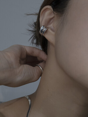 Ambiguous earcuff 1