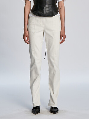 STITCHED DENIM PANTS (IVORY)