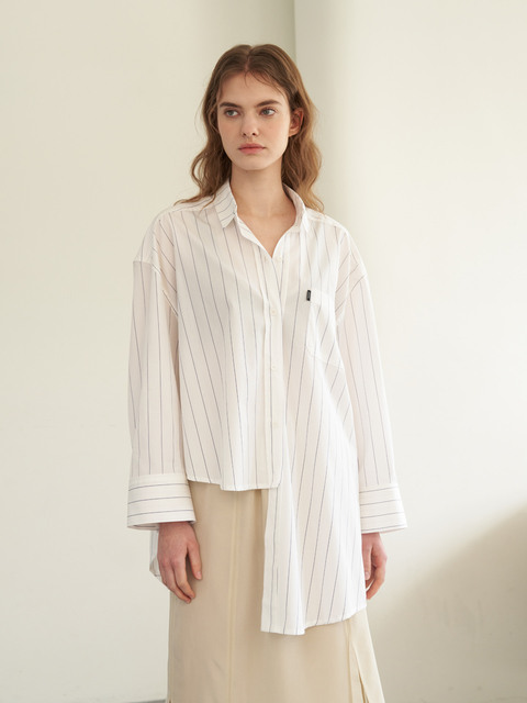 셔츠 - 르셀로나 (lecelona) - Unbalance signature over shirt (Off white)