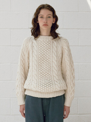 Handmade Wool Vintage Sweater (Ivory)