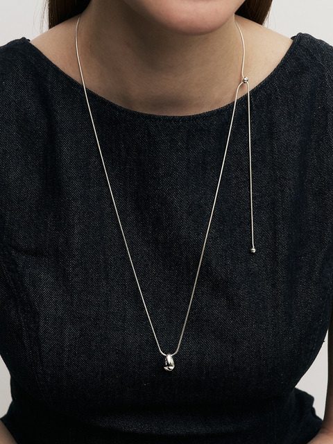 헤이 [도경수,참교육 진기주 협찬][W컨셉 단독]pebble long snake chain necklace