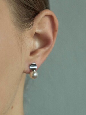 SWAL PEARL PLATE EARRING #0018