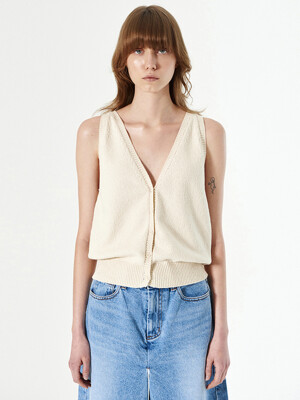V BASIC BUTTON KNIT VEST (ivory)