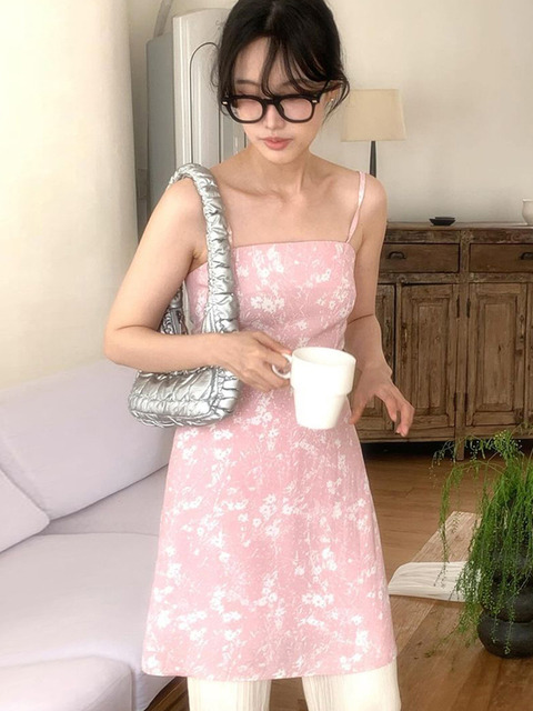 韓国商品/OURSAALTY Floral Eyelet Mini dress Floral Eyelet Mini Dress - RE OPEN! 🥂 레이어드로 예쁘게