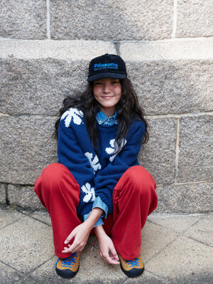 The Daisy Sweater Navy_F234KN01