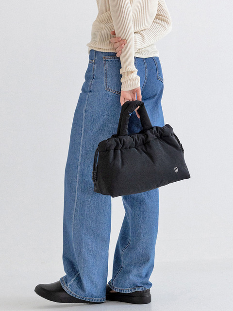리유르 [단독]Drawstring Padded Bag _2colors