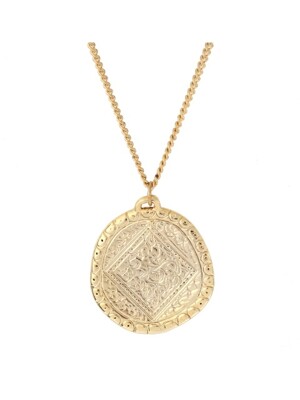 gold pandant necklace