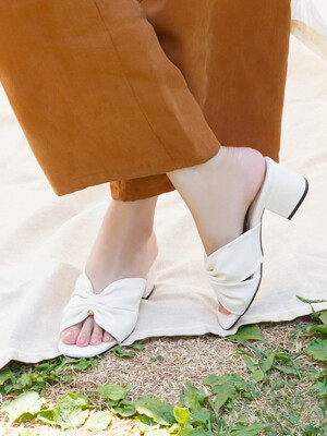 OS7085 Pleats mule 2컬러