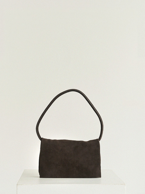 숄더백 - 어트 (autt) - Folded Bag - Suede Dark Brown