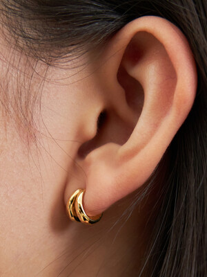 Oval Surface Onetouch Earrings