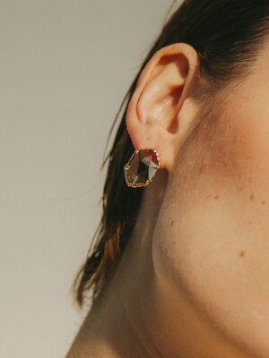 dew black crystal earring