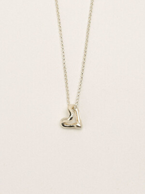 HEART NECKLACE 52