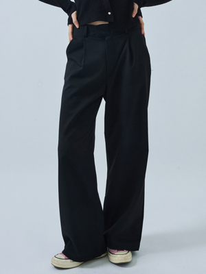 FONT PINTUCK PANTS (폰트 핀턱 팬츠) - BLACK