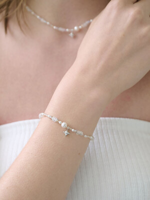 Light beads bracelet