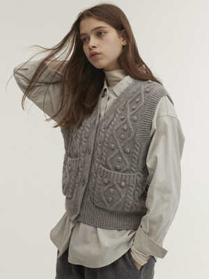 Merino Wool Aran Knit Vest_Gray