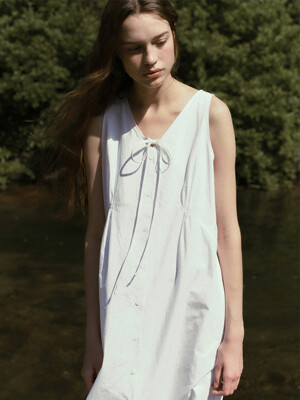 Hazel Sleeveless Dress (Ivory)